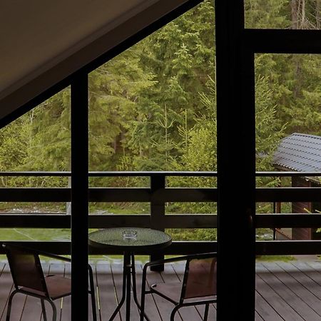 Berghaus Bukovel Villa Luaran gambar